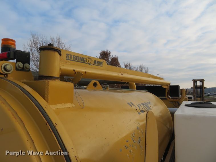 image for item DI3952 2012 Vermeer V800LEHD vacuum excavator