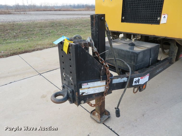 image for item DI3953 2014 Vermeer V800LEHD vacuum excavator