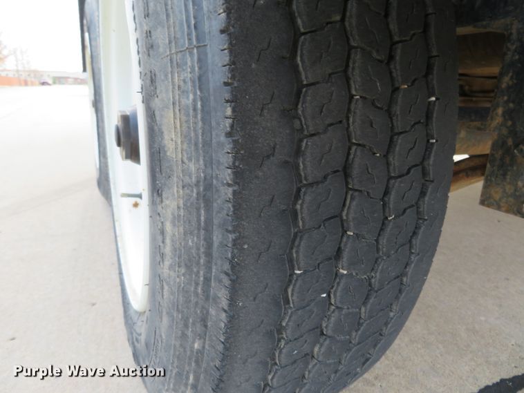 image for item DI3953 2014 Vermeer V800LEHD vacuum excavator