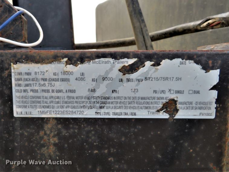 image for item DI3953 2014 Vermeer V800LEHD vacuum excavator