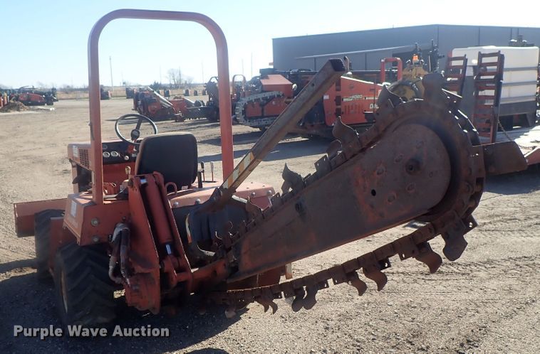 image for item DI7328 1993 Ditch Witch 3500  trencher