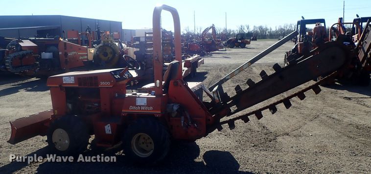 image for item DI7328 1993 Ditch Witch 3500  trencher