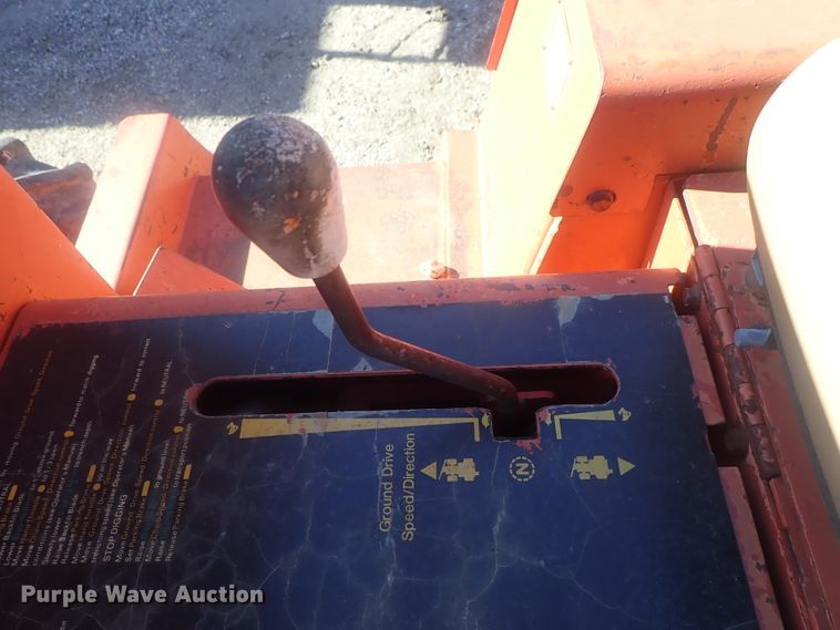 image for item DI7328 1993 Ditch Witch 3500  trencher