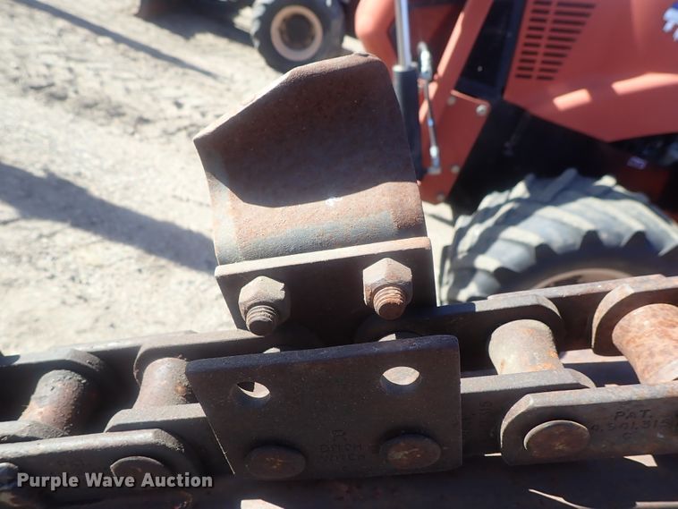 image for item DI7328 1993 Ditch Witch 3500  trencher