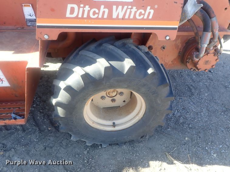 image for item DI7328 1993 Ditch Witch 3500  trencher