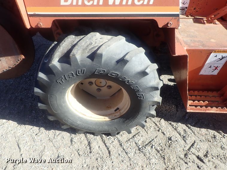image for item DI7328 1993 Ditch Witch 3500  trencher