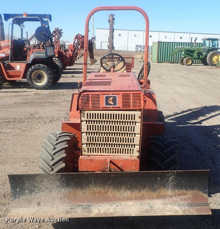 image for item DI7330 1999 Ditch Witch 3700  trencher