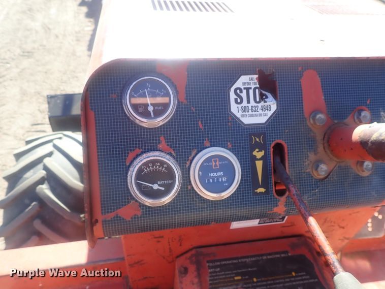 image for item DI7330 1999 Ditch Witch 3700  trencher