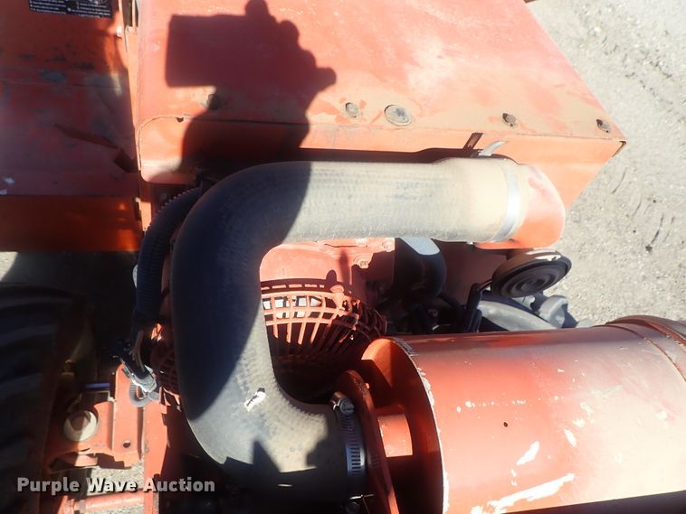 image for item DI7330 1999 Ditch Witch 3700  trencher