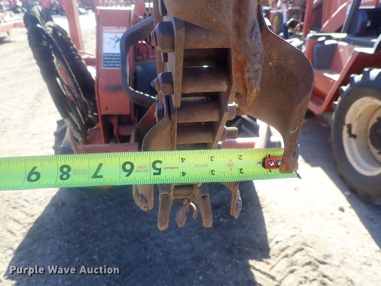 image for item DI7330 1999 Ditch Witch 3700  trencher
