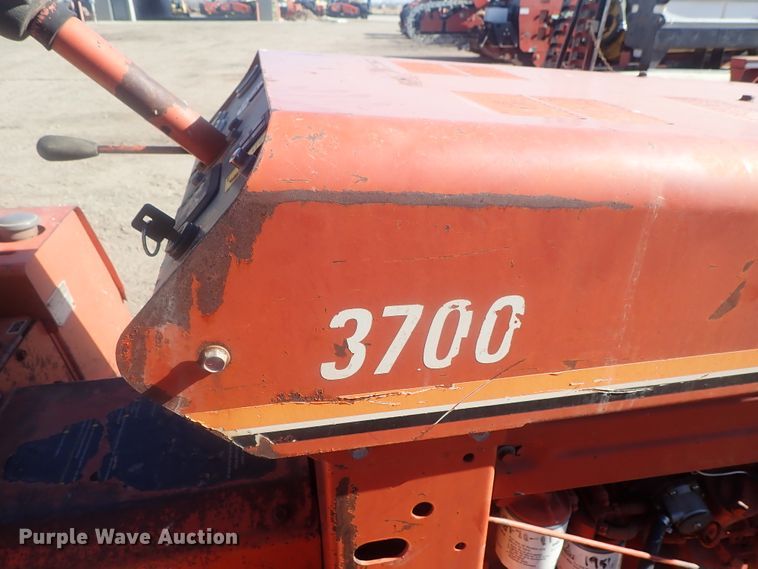 image for item DI7330 1999 Ditch Witch 3700  trencher