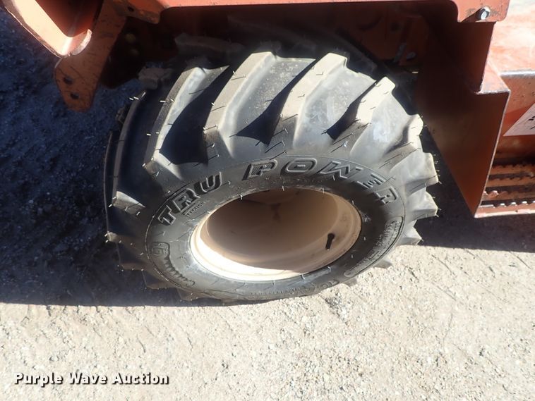 image for item DI7330 1999 Ditch Witch 3700  trencher