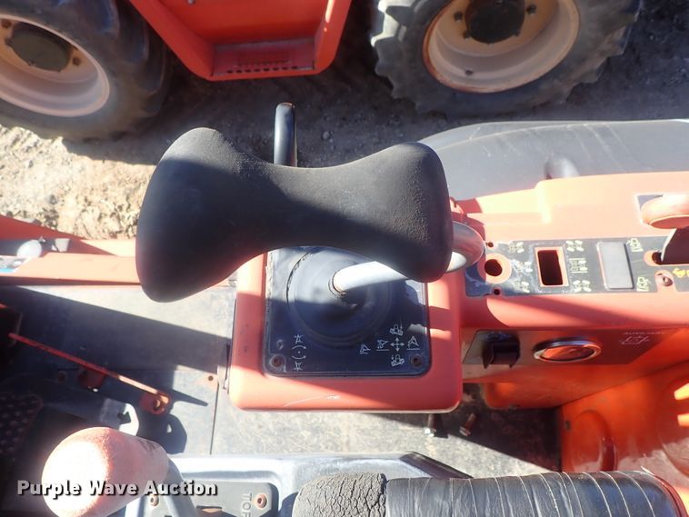 image for item DI7331 2007 Ditch Witch RT95H  cable plow