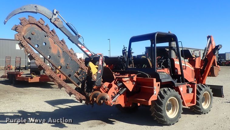 image for item DI7332 2007 Ditch Witch RT115  trencher