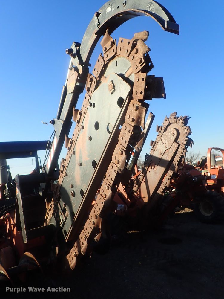 image for item DI7332 2007 Ditch Witch RT115  trencher