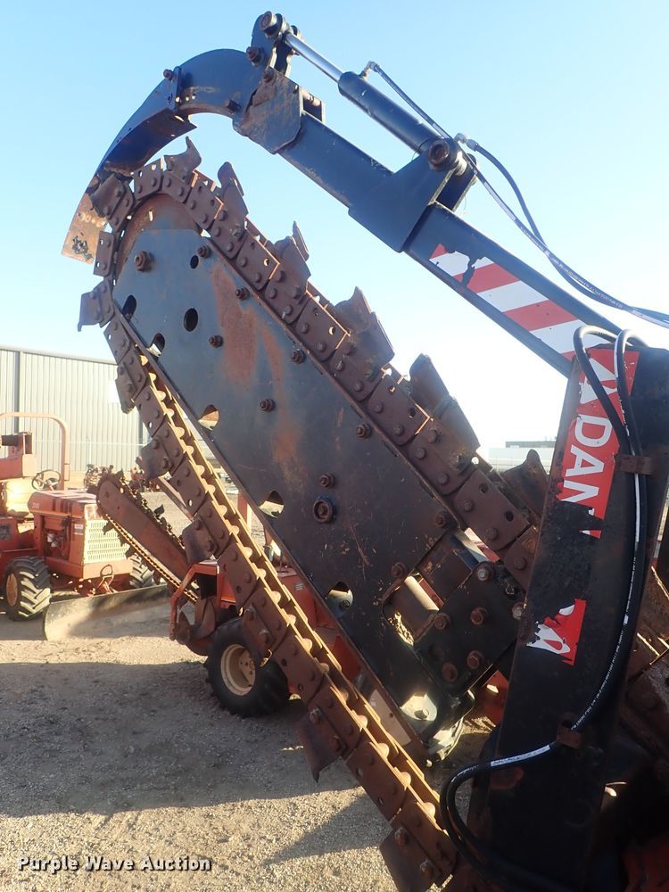 image for item DI7332 2007 Ditch Witch RT115  trencher