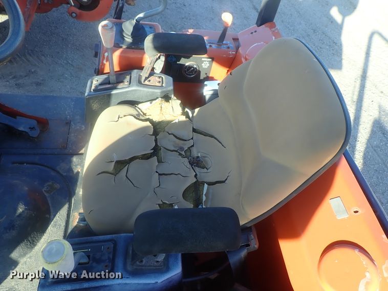 image for item DI7333 2002 Ditch Witch RT115  cable plow