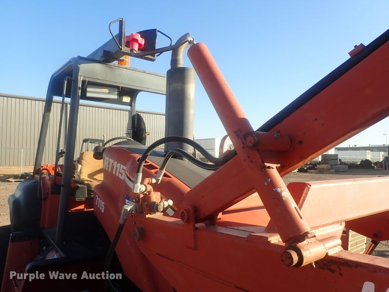 image for item DI7333 2002 Ditch Witch RT115  cable plow