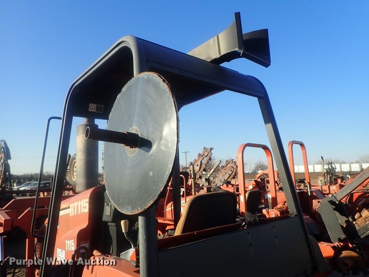 image for item DI7333 2002 Ditch Witch RT115  cable plow