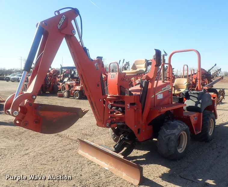 image for item DI7334 2009 Ditch Witch ZRT65  trencher