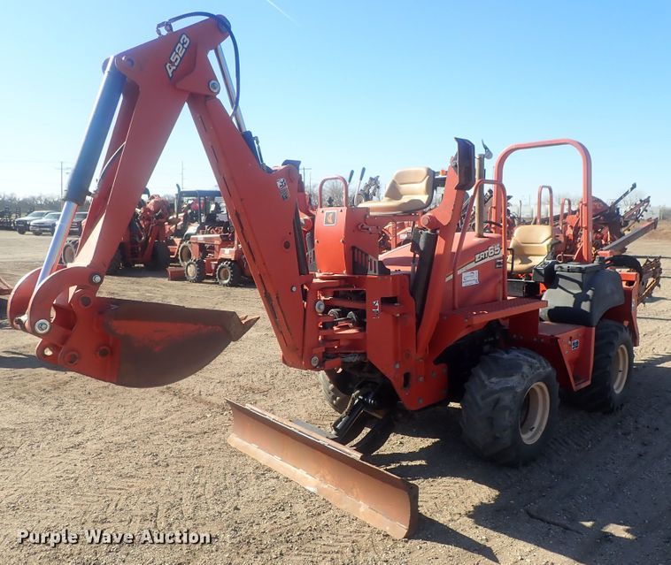 image for item DI7334 2009 Ditch Witch ZRT65  trencher