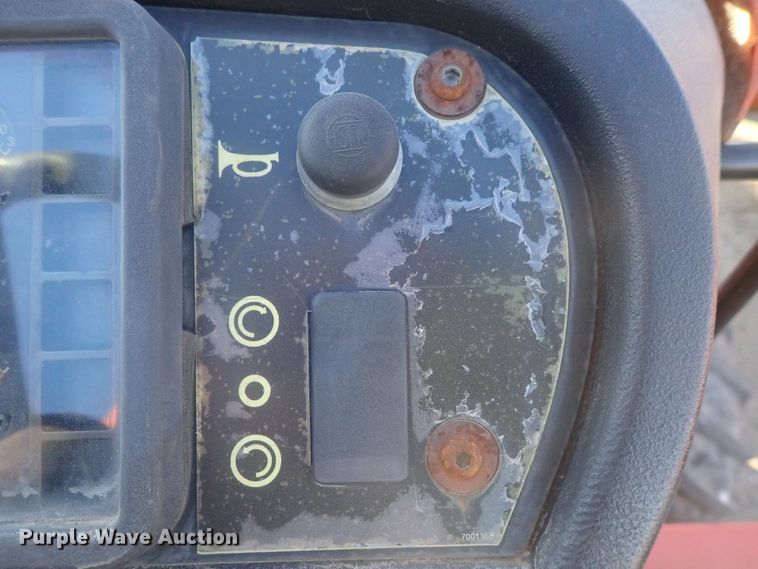 image for item DI7334 2009 Ditch Witch ZRT65  trencher