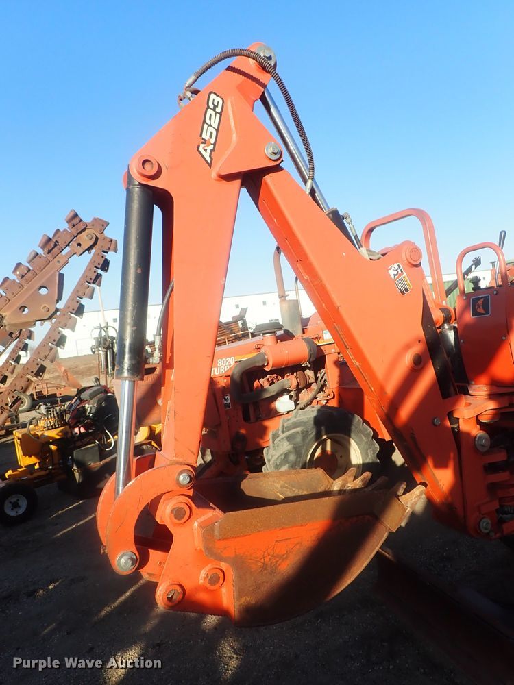 image for item DI7334 2009 Ditch Witch ZRT65  trencher