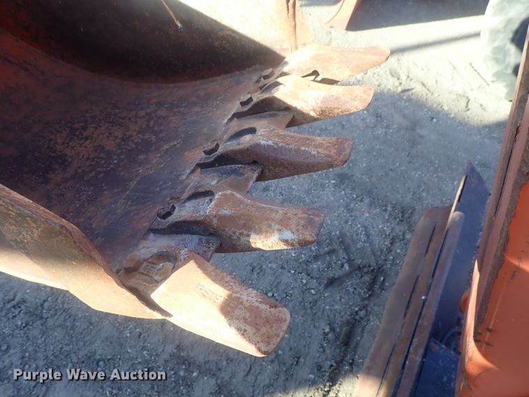 image for item DI7334 2009 Ditch Witch ZRT65  trencher