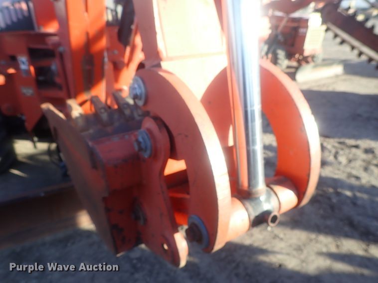image for item DI7334 2009 Ditch Witch ZRT65  trencher