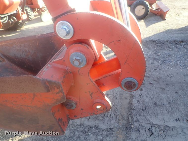 image for item DI7334 2009 Ditch Witch ZRT65  trencher