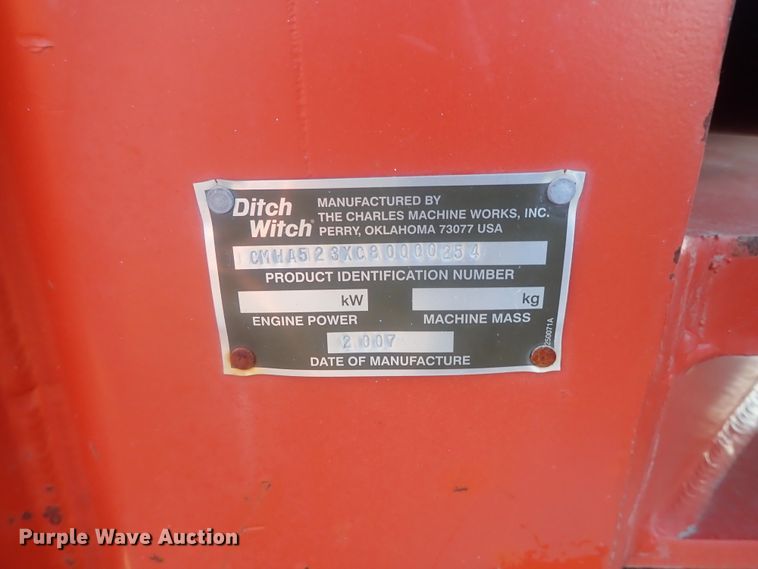 image for item DI7334 2009 Ditch Witch ZRT65  trencher