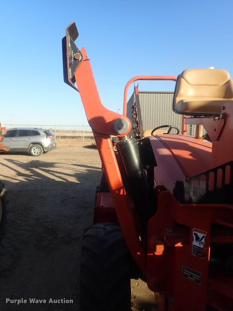 image for item DI7334 2009 Ditch Witch ZRT65  trencher