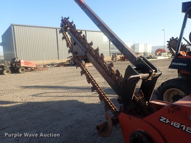 image for item DI7334 2009 Ditch Witch ZRT65  trencher