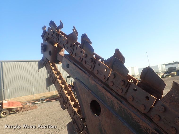 image for item DI7334 2009 Ditch Witch ZRT65  trencher