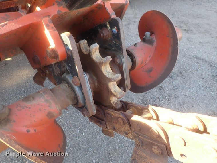 image for item DI7334 2009 Ditch Witch ZRT65  trencher