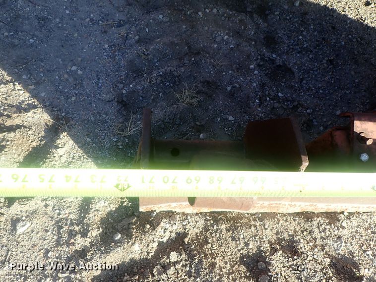 image for item DI7335 1997 Ditch Witch 7610  trencher