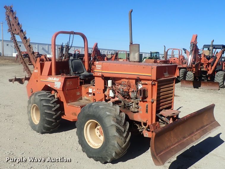 image for item DI7336 1984 Ditch Witch 6510  trencher