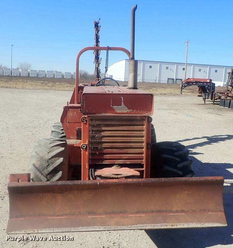 image for item DI7336 1984 Ditch Witch 6510  trencher