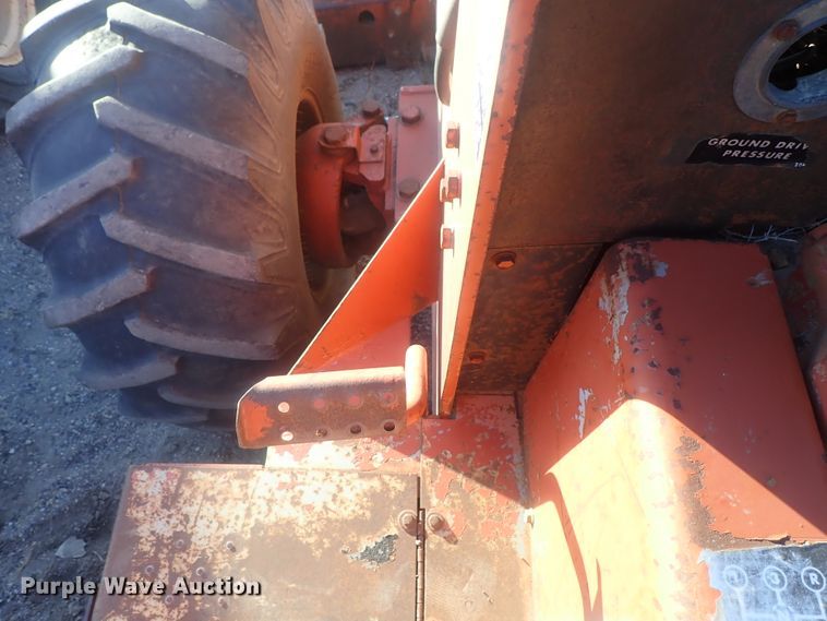 image for item DI7336 1984 Ditch Witch 6510  trencher