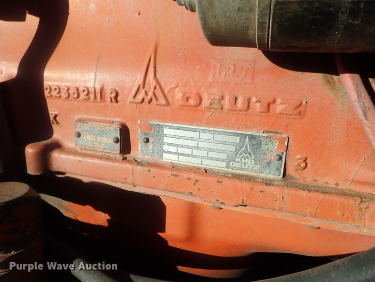 image for item DI7336 1984 Ditch Witch 6510  trencher