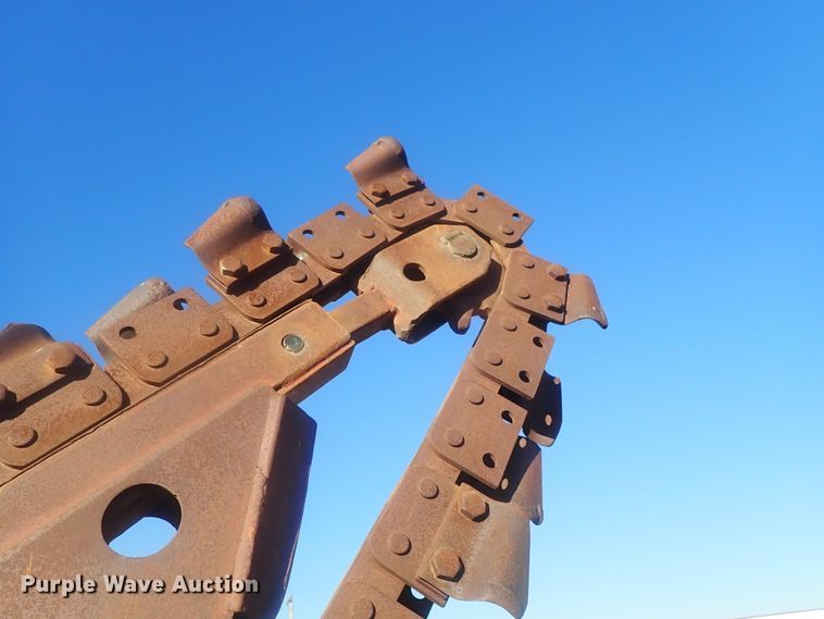 image for item DI7336 1984 Ditch Witch 6510  trencher