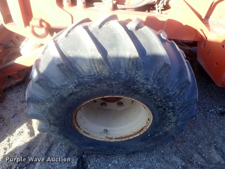 image for item DI7336 1984 Ditch Witch 6510  trencher