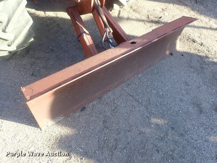 image for item DI7337 2000 Ditch Witch 8020  cable plow