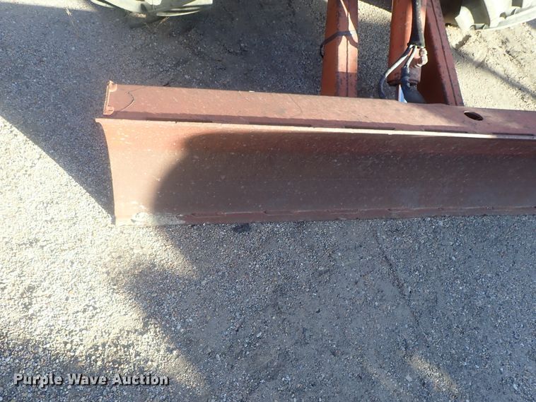 image for item DI7337 2000 Ditch Witch 8020  cable plow