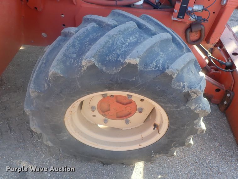 image for item DI7337 2000 Ditch Witch 8020  cable plow