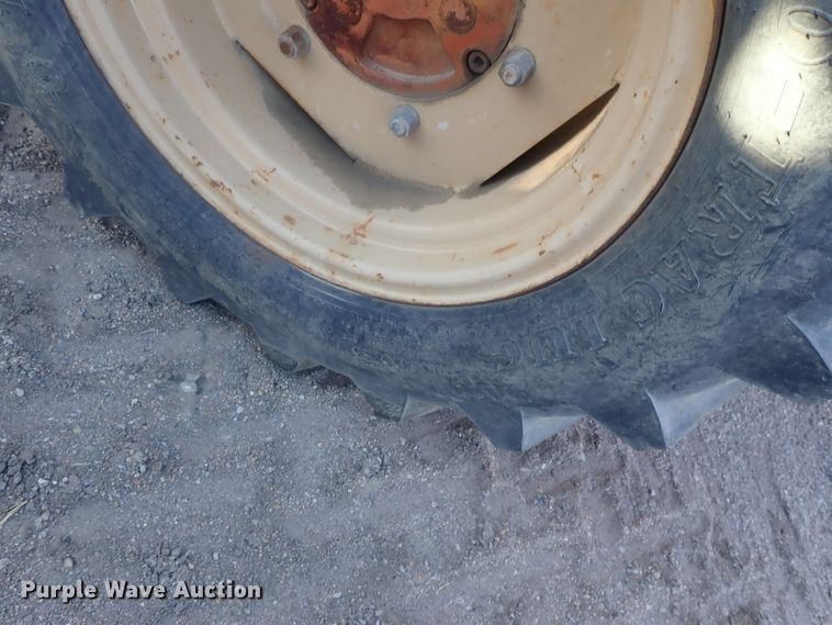 image for item DI7337 2000 Ditch Witch 8020  cable plow