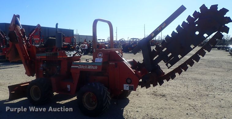 image for item DI7338 1997 Ditch Witch 7610  trencher