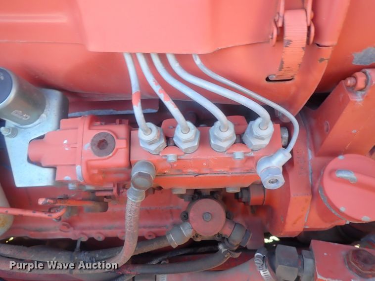 image for item DI7338 1997 Ditch Witch 7610  trencher