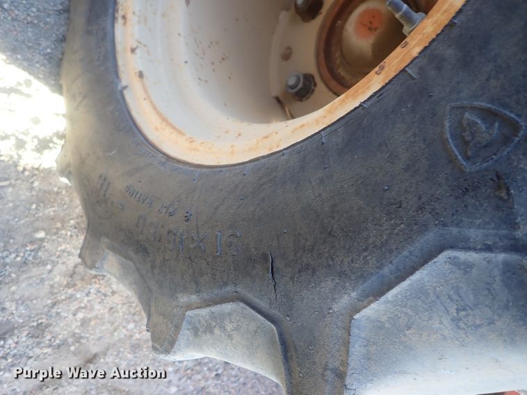 image for item DI7338 1997 Ditch Witch 7610  trencher