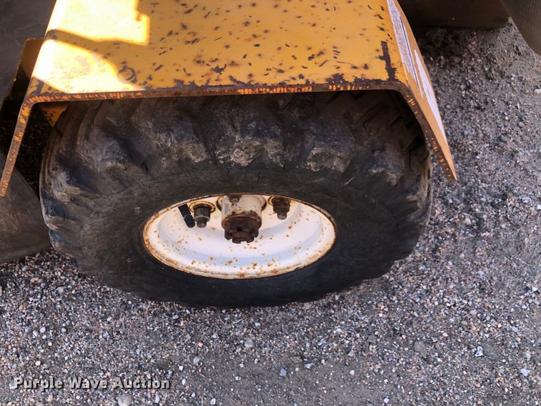 image for item DI7339 Carlton 2300-4  stump grinder